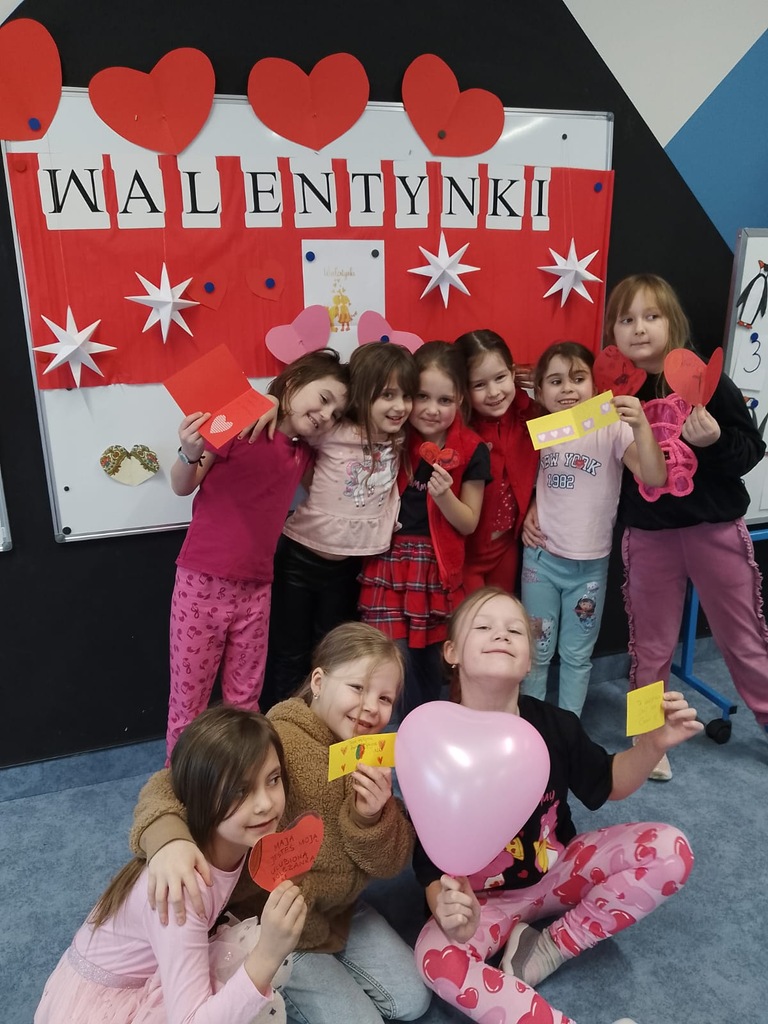 1739545641398_Easy-Resize.com