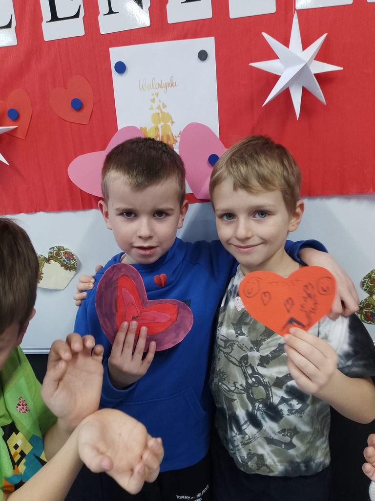 1739545641426_Easy-Resize.com